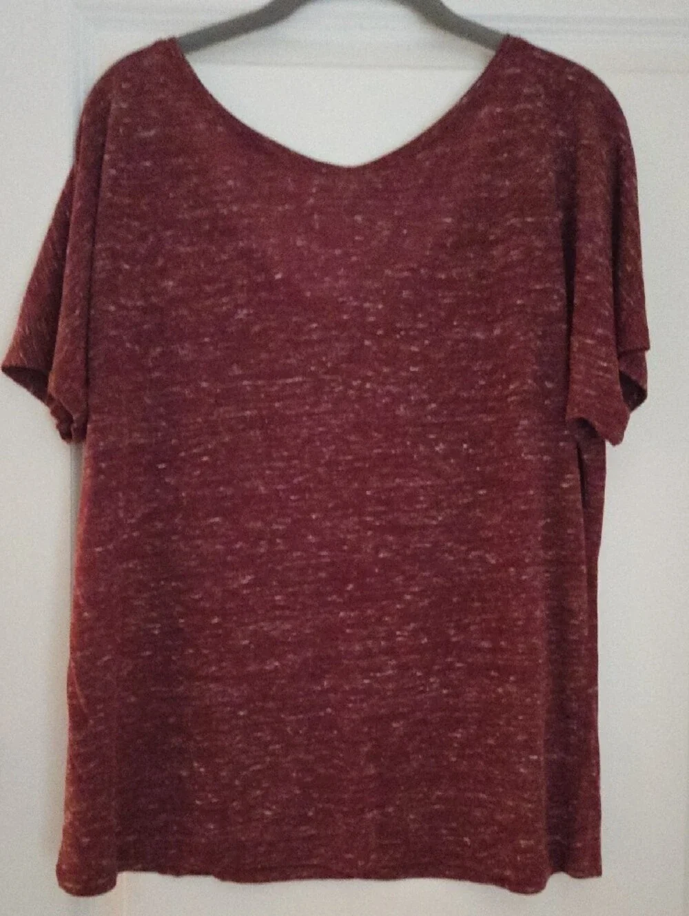 Seminoles Heathered Maroon Tee with Gold Script - Picture 4 of 4